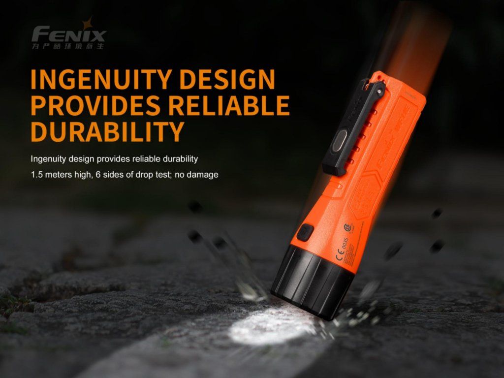 Fenix WF11E — zadné ovládacie tlačidlo a bezpečnostný prepínač režimov svietenia