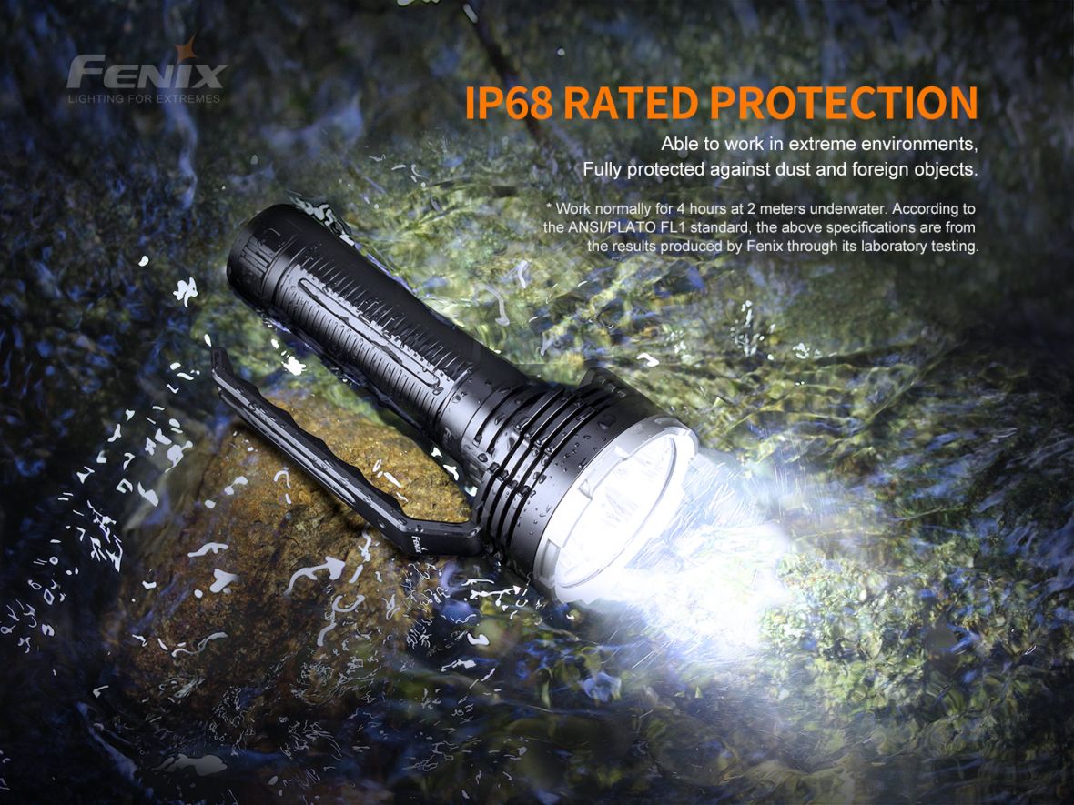 Fenix LR80R krytie IP68 — plne chránené proti prachu a ponoru do vody