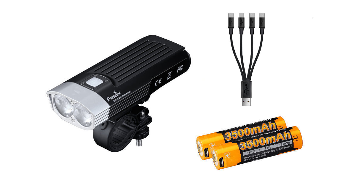 Sada Fenix BC30 V2.0 — cyklosvetlo s držiakom, dva nabíjacie akumulátory 18650 3500 mAh a 4-cestný USB kábel
