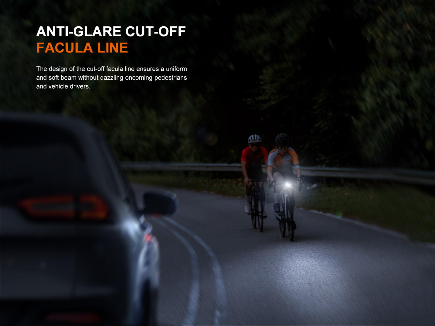 Anti-glare cut-off lúč Fenix BC22R neoslňuje protiidúce auto ani cyklistov, ostro orezaná horná hrana svetla