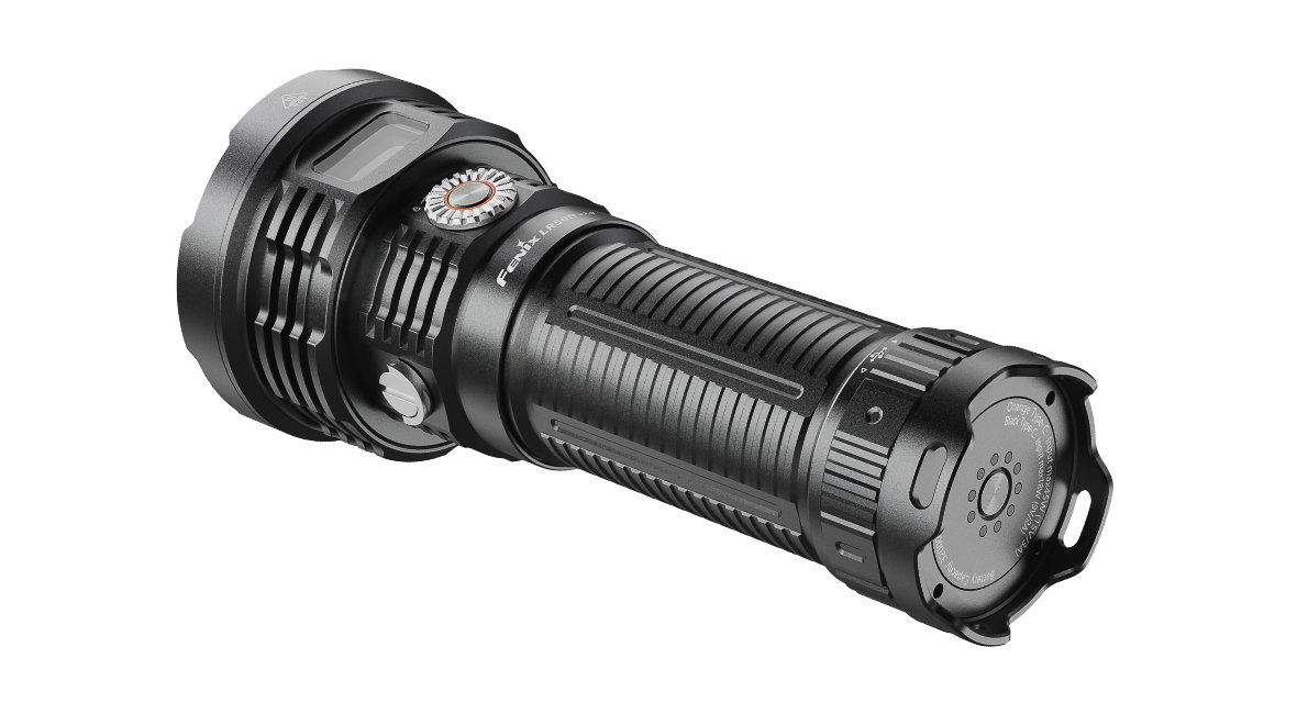 Fenix LR50R V2.0 bočný profil tela z leteckého hliníka