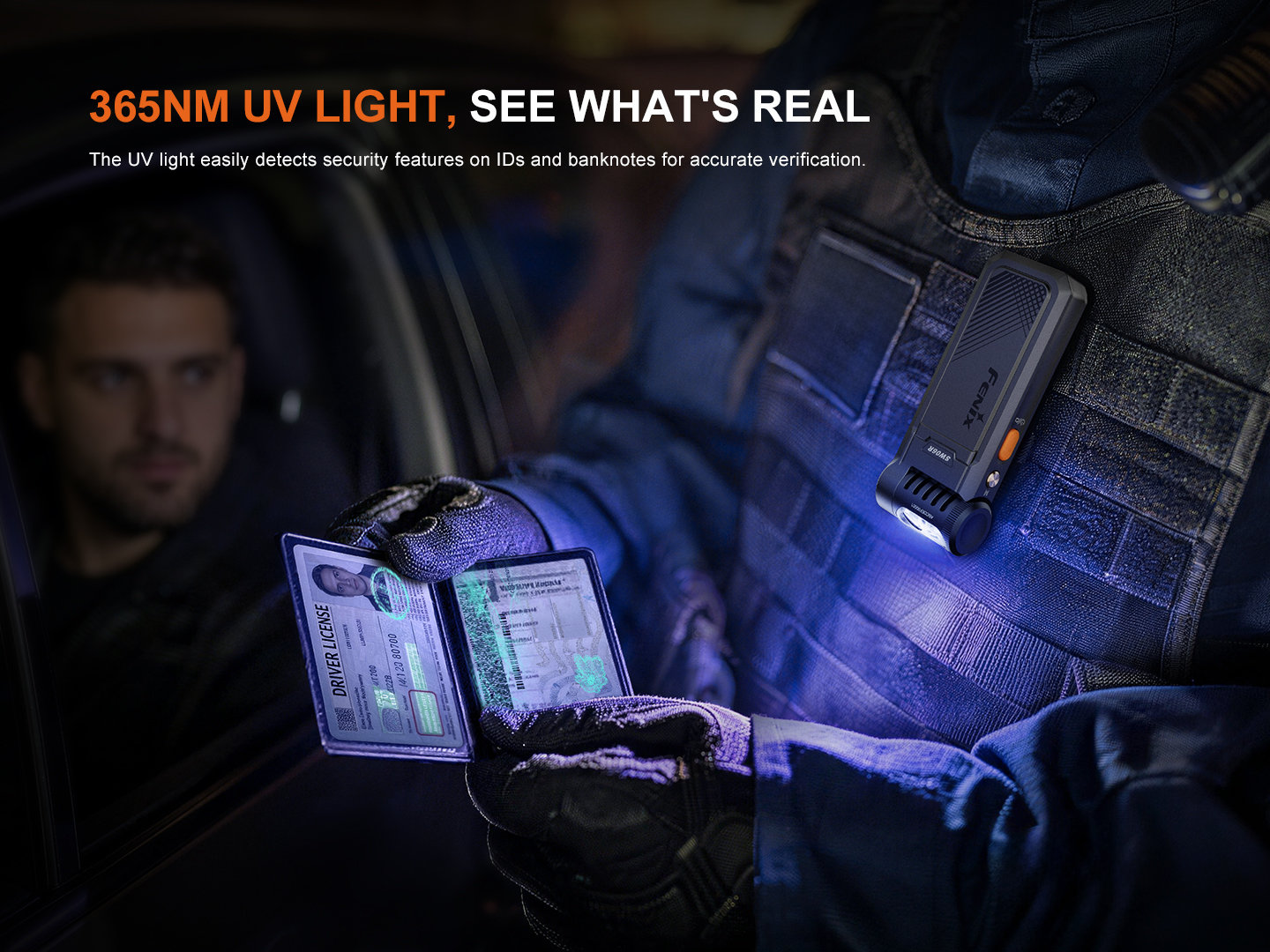 Fenix SW06R — UV svetlo 365 nm odhaľuje ochranné prvky na vodičskom preukaze pri kontrole
